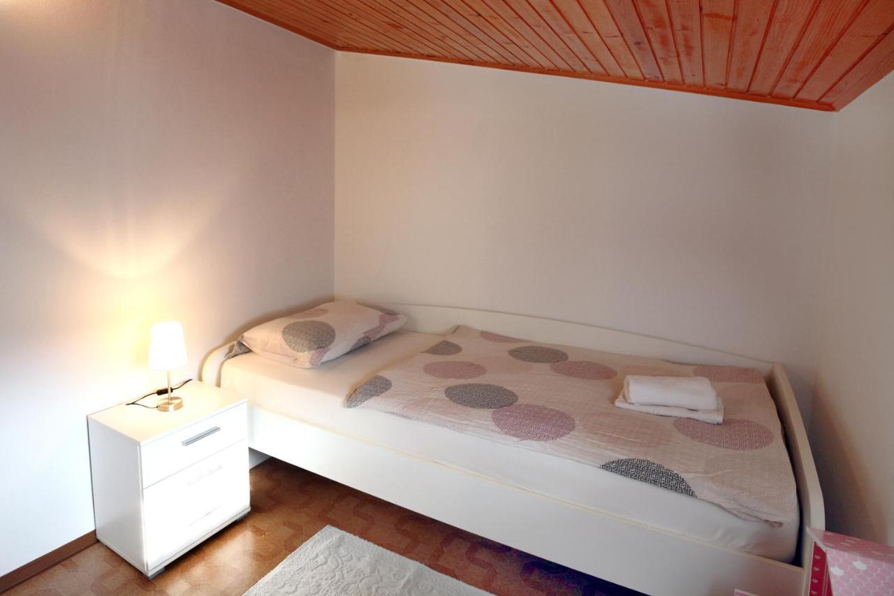 Вілла Parenzana Haven Hideaway Star Ізола Екстер'єр фото