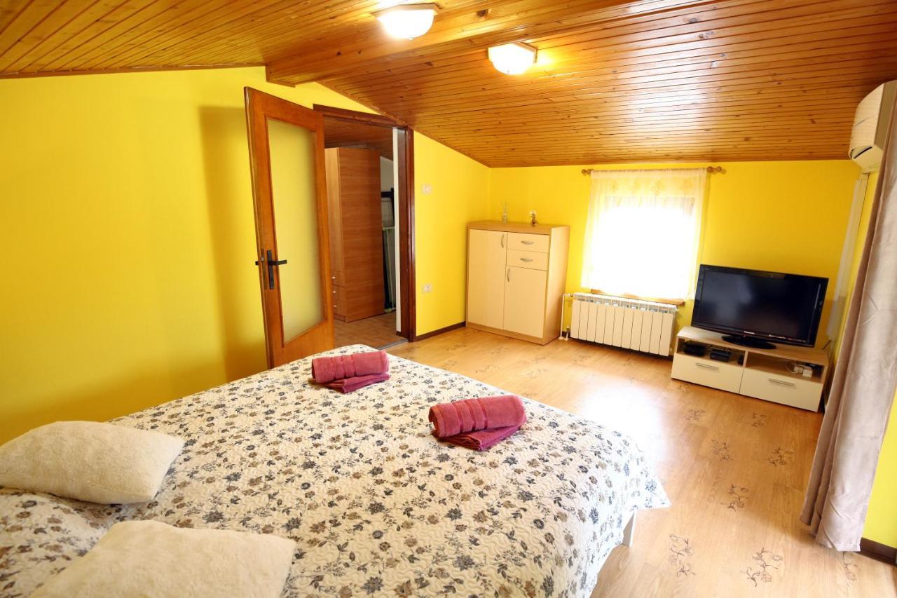 Вілла Parenzana Haven Hideaway Star Ізола Екстер'єр фото