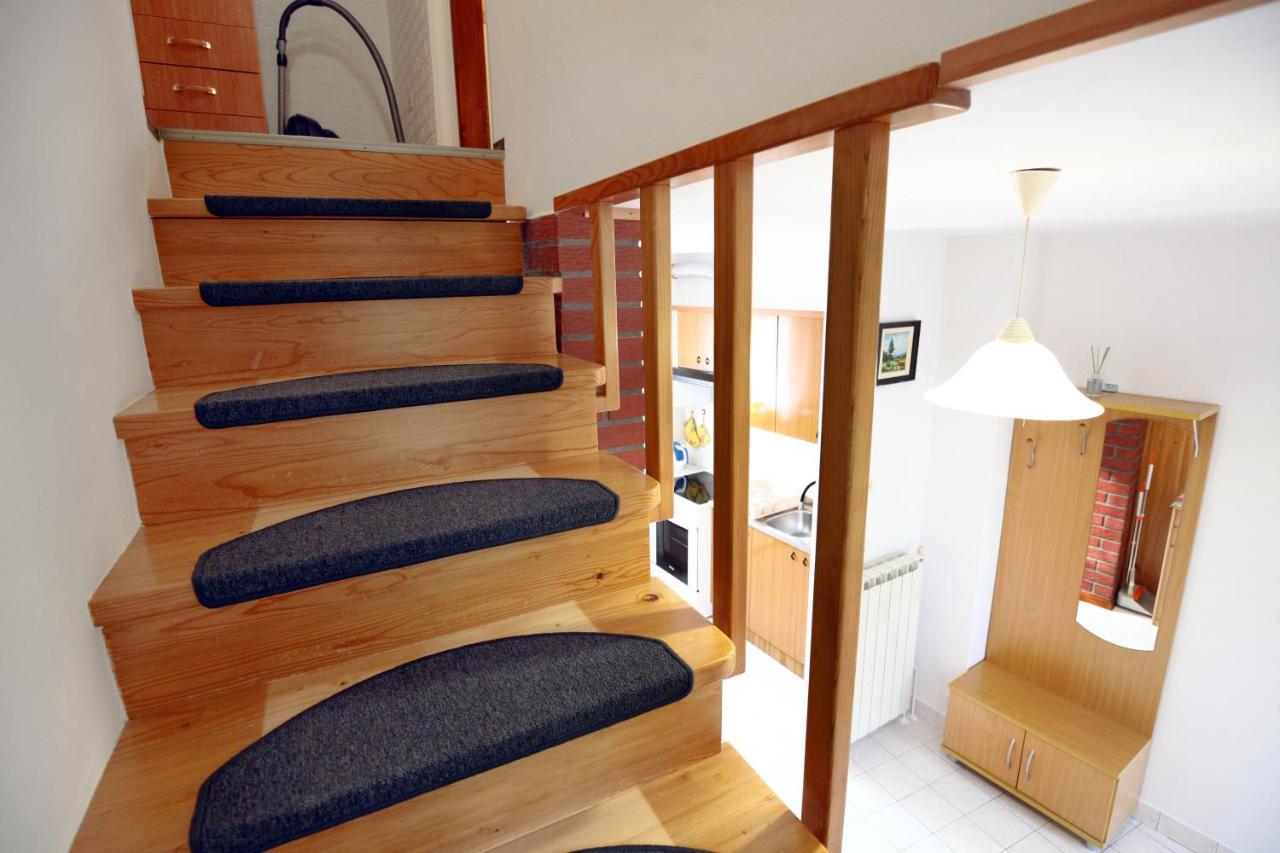 Вілла Parenzana Haven Hideaway Star Ізола Екстер'єр фото
